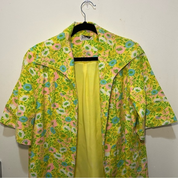 Jan Sue Green & Pink Floral Short Sleeve MIDI Length Jacket Size Large - Picture 2 of 9